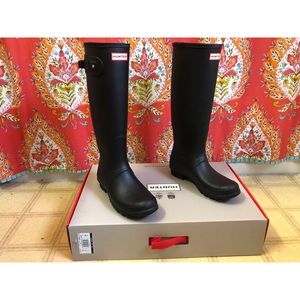 Hunter Women’s Tall Rain Boots